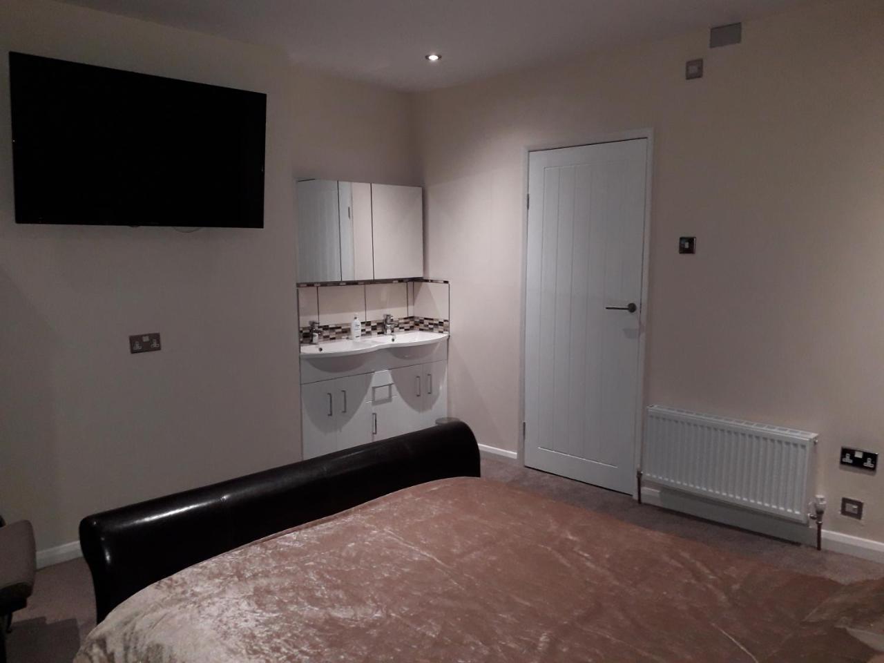 The Inn Guest House Newton Derbyshire Tibshelf Exterior foto
